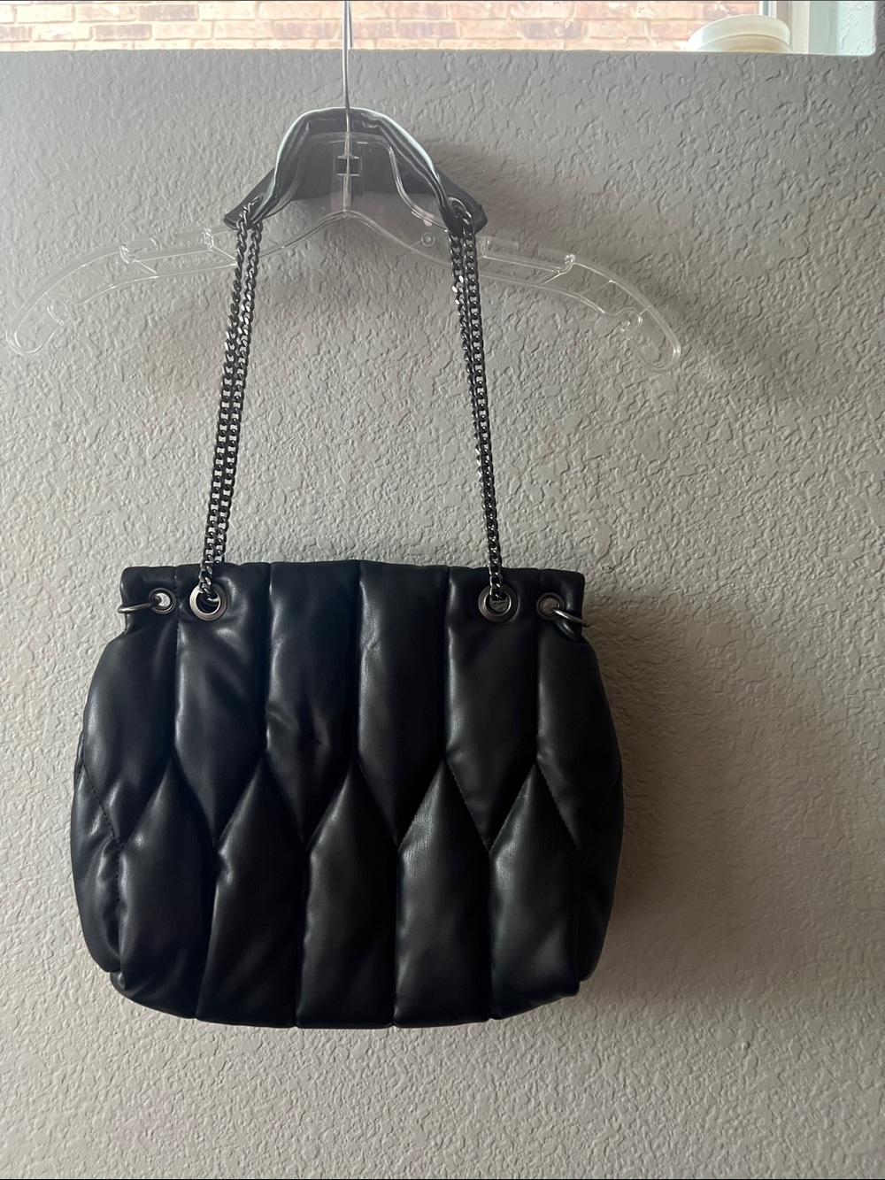 ZARA Black Quilted Puffer Shoulder Bag Silver Chain Strap Fluffy Tote Handbag